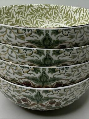 4 Morris & Co.  Cereal Bowls with Gold Rim Strawberry Thief 6 3/4” X 3” New